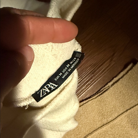 Zara Sleeveless Cream, Tan, and and Taupe Sweater Bundle - Picture 3 of 9